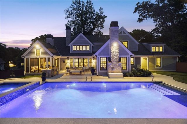 5710 Reinhardt Drive, Fairway, KS 66205