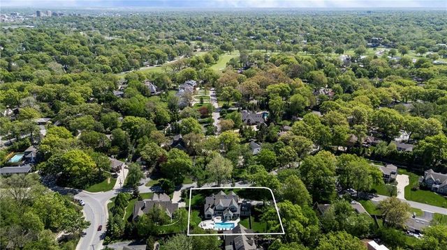 5710 Reinhardt Drive, Fairway, KS 66205