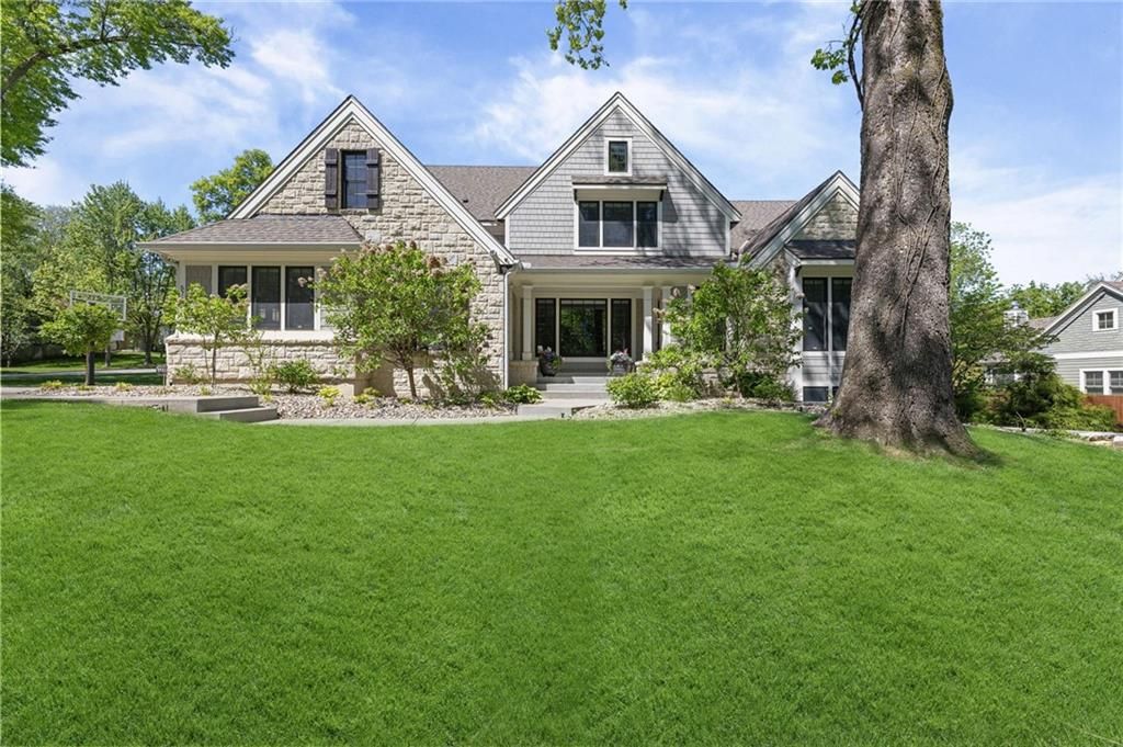5710 Reinhardt Drive, Fairway, KS 66205