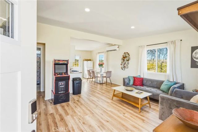 6546 Rose Ellen Avenue, 29 Palms, CA 92277