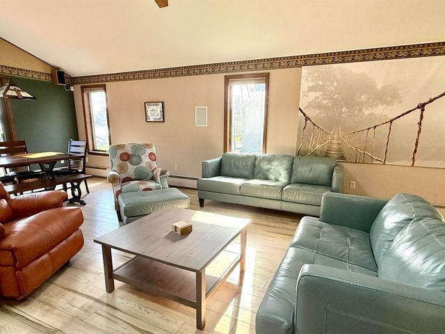 2926 West River Drive, Gladwin, MI 48624