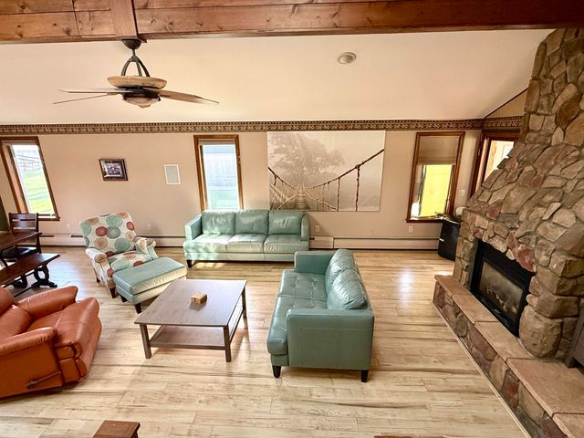 2926 West River Drive, Gladwin, MI 48624