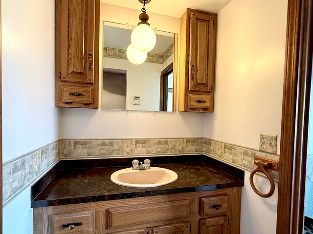 2926 West River Drive, Gladwin, MI 48624