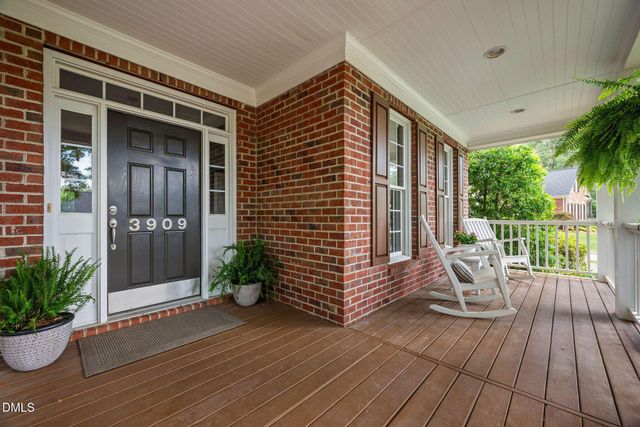 3909 Elmswick Court, Apex, NC 27539