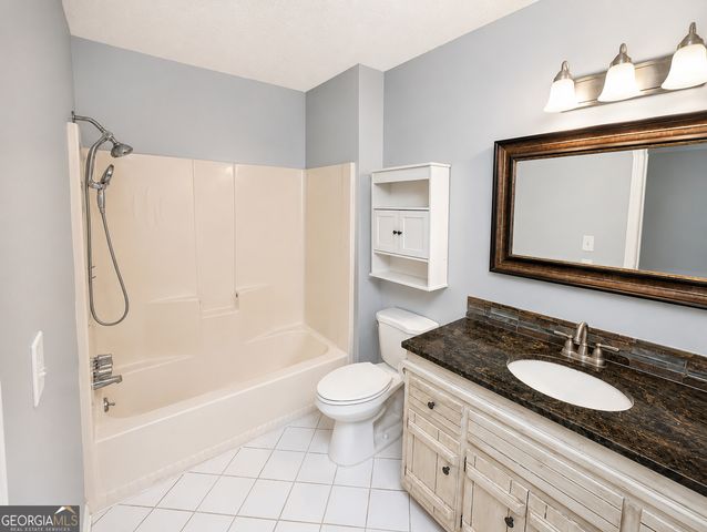 2868 Country Lane NW, Kennesaw, GA 30152