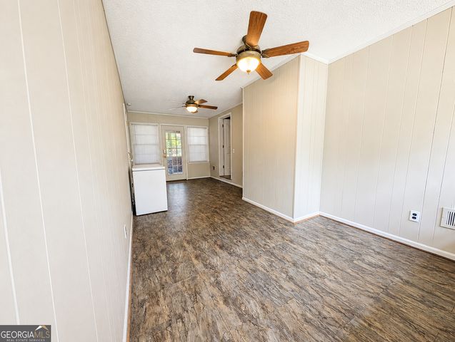 2868 Country Lane NW, Kennesaw, GA 30152