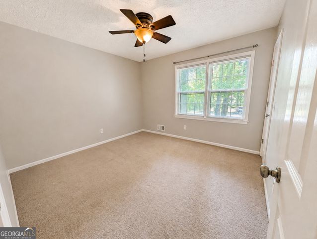 2868 Country Lane NW, Kennesaw, GA 30152