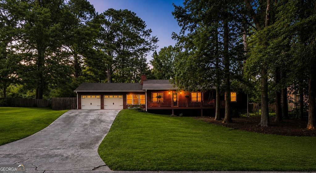 2868 Country Lane NW, Kennesaw, GA 30152