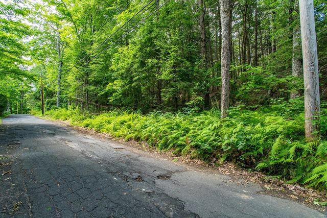 Lot Walnut Hill, Orange, MA 01364