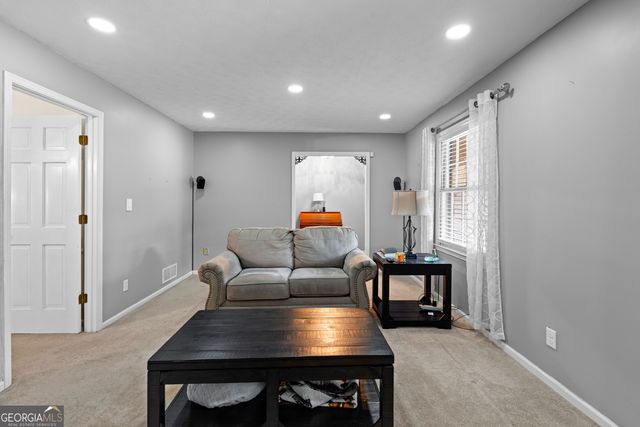 1080 Wedgewood Drive, Fayetteville, GA 30214