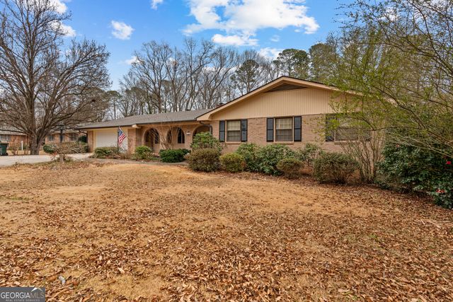 1080 Wedgewood Drive, Fayetteville, GA 30214