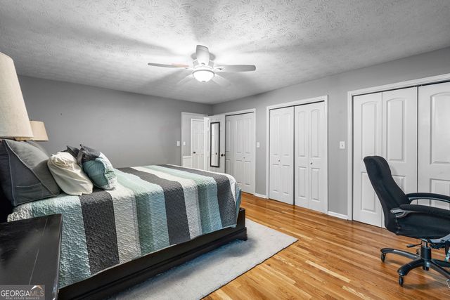 1080 Wedgewood Drive, Fayetteville, GA 30214