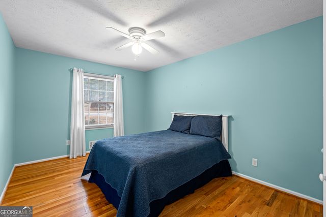 1080 Wedgewood Drive, Fayetteville, GA 30214