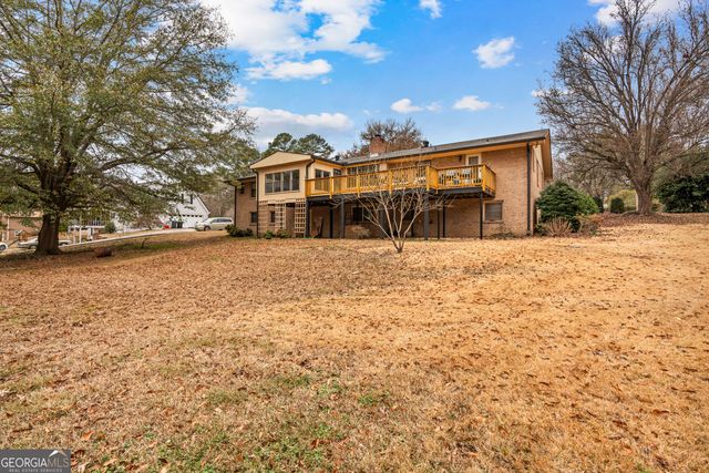 1080 Wedgewood Drive, Fayetteville, GA 30214