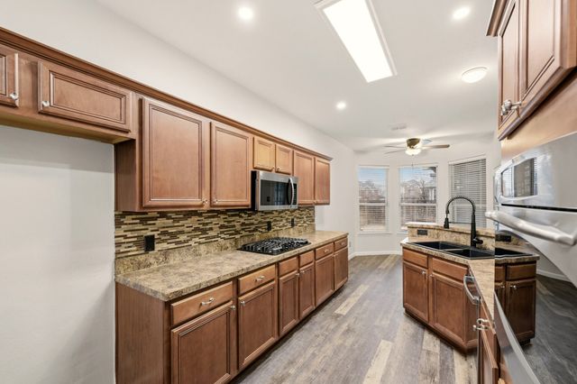 5701 San Felipe Drive, Haltom City, TX 76137