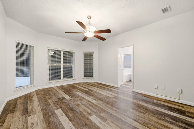 5701 San Felipe Drive, Haltom City, TX 76137