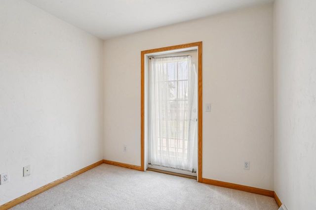 1690 DRUM CORPS DRIVE, Menasha, WI 54952