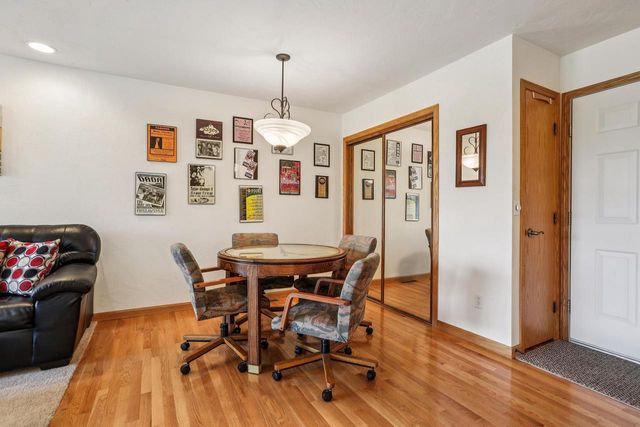 1690 DRUM CORPS DRIVE, Menasha, WI 54952