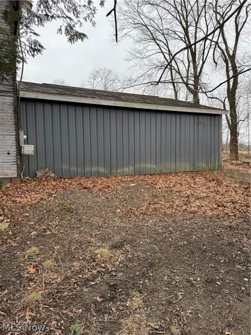 14665 W Akron Canfield Road, Berlin Center, OH 44401