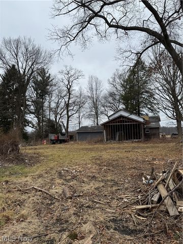 14665 W Akron Canfield Road, Berlin Center, OH 44401