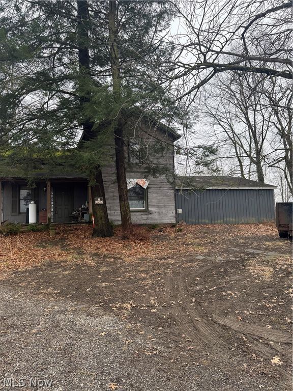 14665 W Akron Canfield Road, Berlin Center, OH 44401