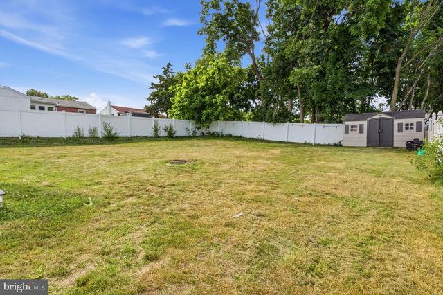 658 VILLA AVE E, Somerdale, NJ 08083