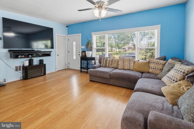 658 VILLA AVE E, Somerdale, NJ 08083