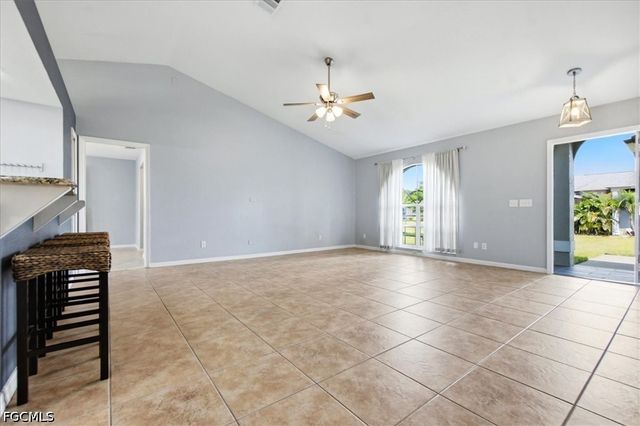 130 SE 28th TER, Cape Coral, FL 33904