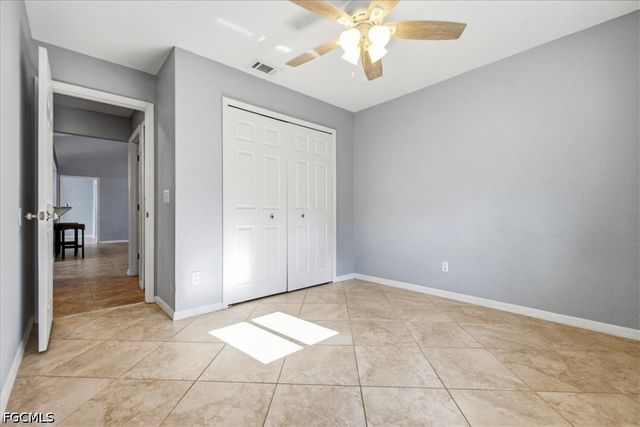 130 SE 28th TER, Cape Coral, FL 33904