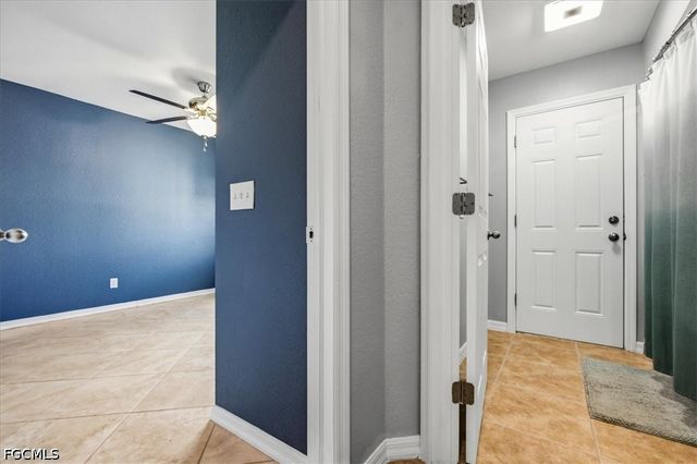 130 SE 28th TER, Cape Coral, FL 33904