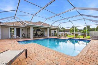 130 SE 28th TER, Cape Coral, FL 33904