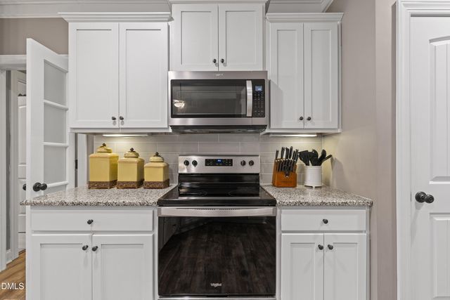 59 Coats Ridge Drive, Benson, NC 27504