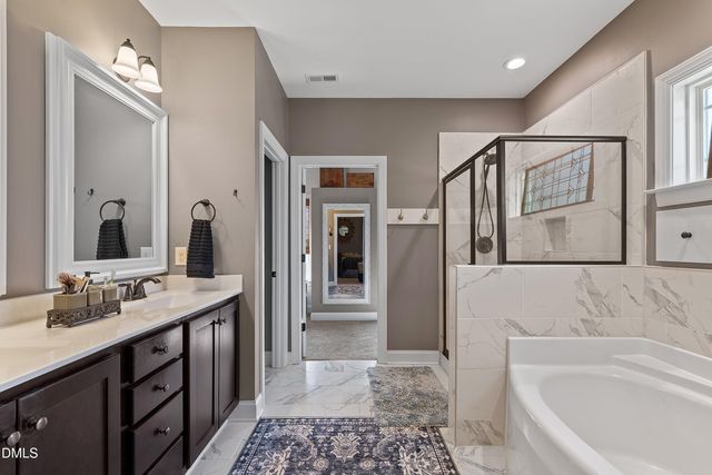 59 Coats Ridge Drive, Benson, NC 27504