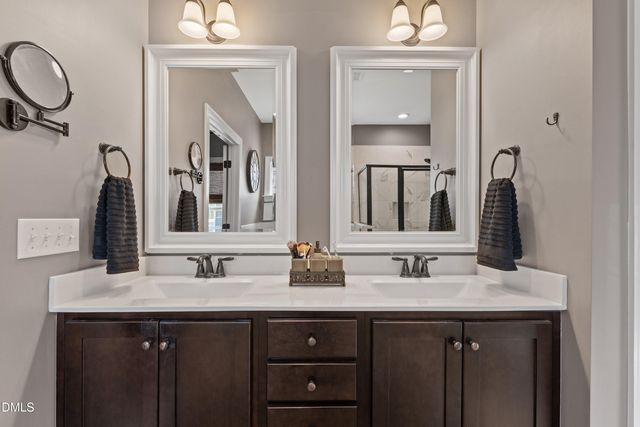 59 Coats Ridge Drive, Benson, NC 27504