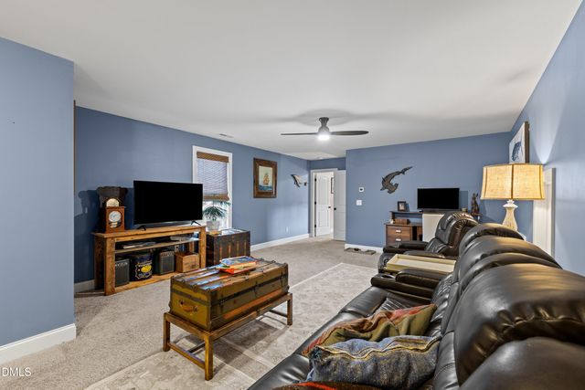 59 Coats Ridge Drive, Benson, NC 27504