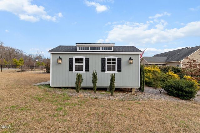 59 Coats Ridge Drive, Benson, NC 27504