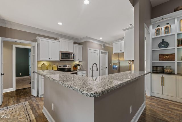 59 Coats Ridge Drive, Benson, NC 27504