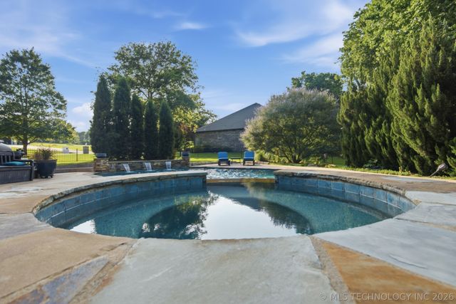 7309 S 286th East Avenue, Broken Arrow, OK 74014