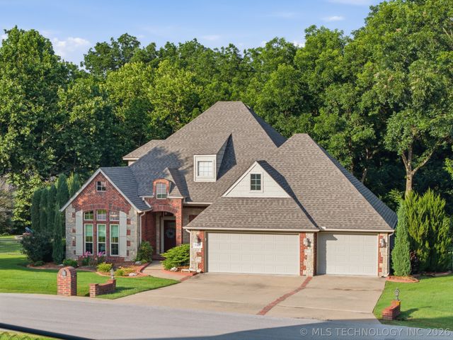 7309 S 286th East Avenue, Broken Arrow, OK 74014