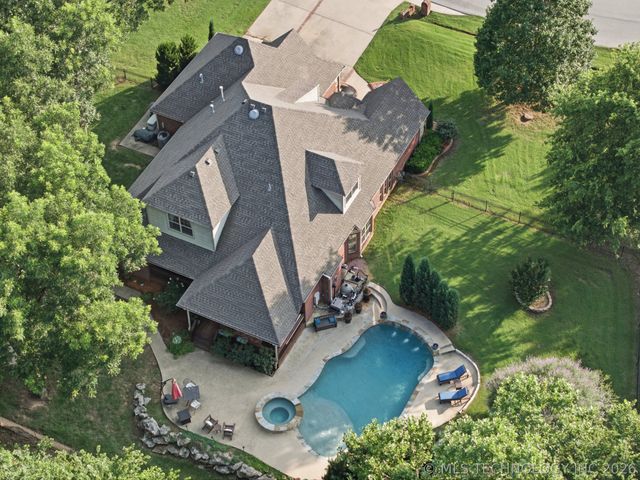 7309 S 286th East Avenue, Broken Arrow, OK 74014