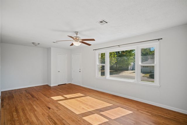 408 N Cedar Street, Owasso, OK 74055