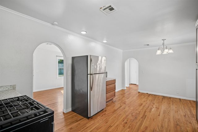 408 N Cedar Street, Owasso, OK 74055