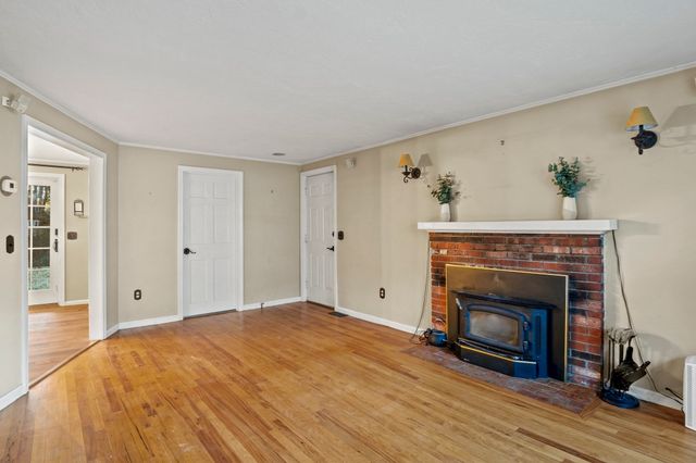 5 Knob Cone Drive, Boylston, MA 01505