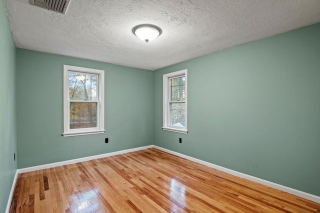 5 Knob Cone Drive, Boylston, MA 01505