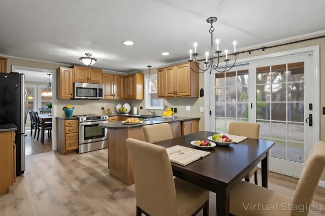 5 Knob Cone Drive, Boylston, MA 01505