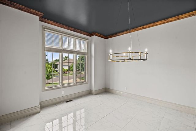 20215 W 89th Terrace, Lenexa, KS 66220