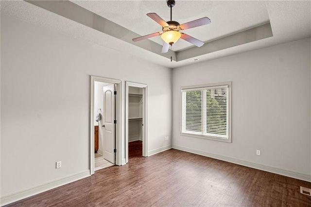 20215 W 89th Terrace, Lenexa, KS 66220