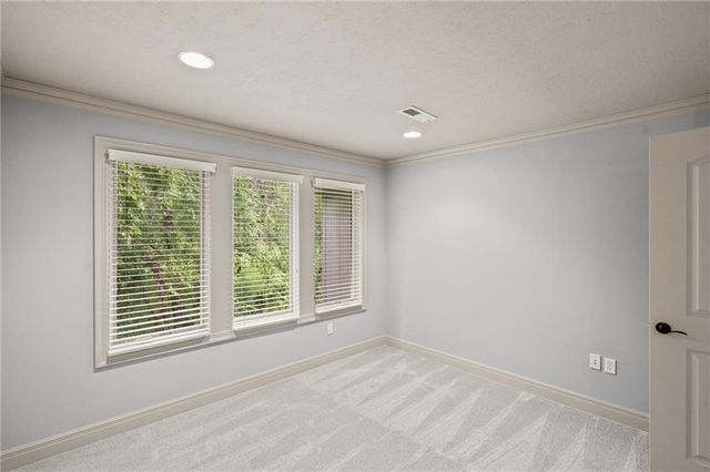 20215 W 89th Terrace, Lenexa, KS 66220