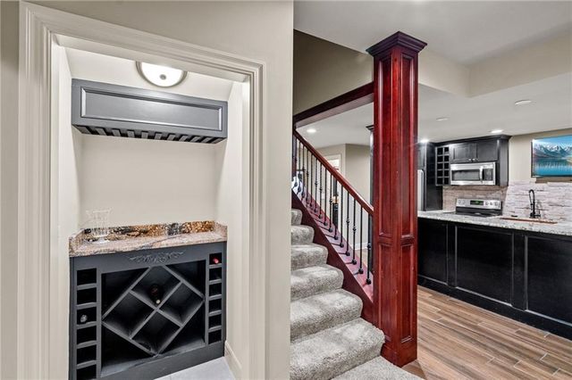20215 W 89th Terrace, Lenexa, KS 66220