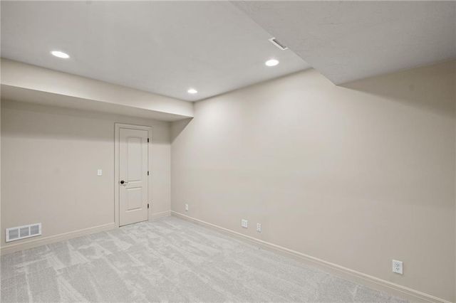 20215 W 89th Terrace, Lenexa, KS 66220